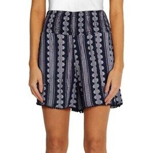 COPY - THREE DOTS Woman Stretch waistband smocked shorts Size Med